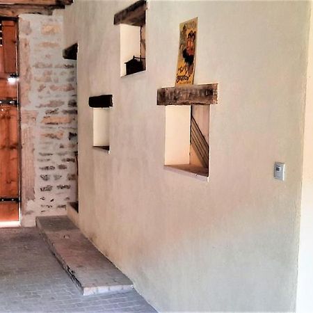 Le Cocoon Avec Parking Gratuit Appartement Cuisery Buitenkant foto
